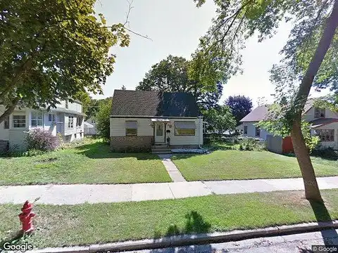 66Th, MILWAUKEE, WI 53214