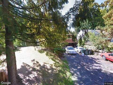88Th, SEATTLE, WA 98115