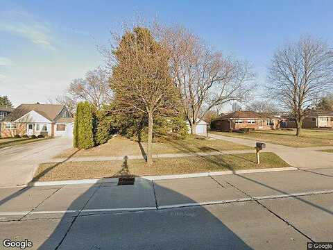 84Th, MILWAUKEE, WI 53228