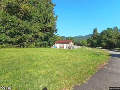 Three, ROSELAND, VA 22967