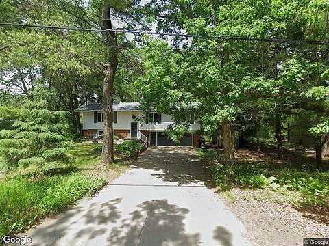 Maple, MAHTOMEDI, MN 55115