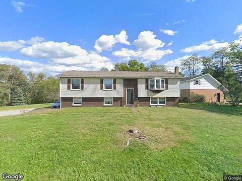Center Manor, MONACA, PA 15061