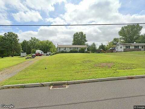 New Hanover Square, GILBERTSVILLE, PA 19525