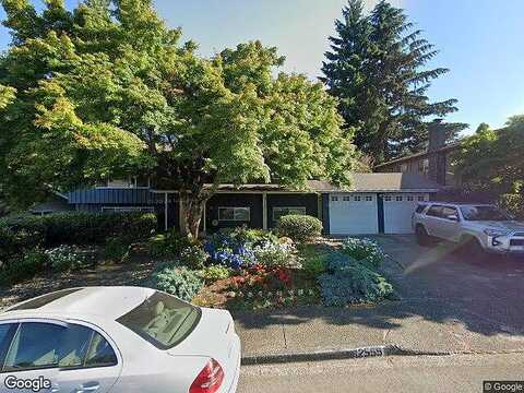 72Nd, NEWCASTLE, WA 98056