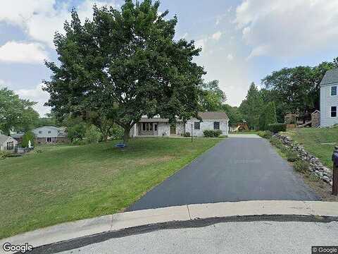 Tanglewood, BROOKFIELD, WI 53005