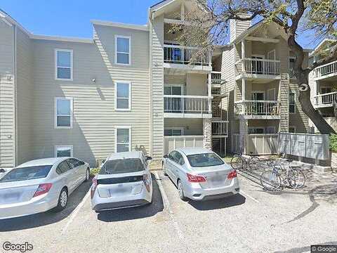 31St, AUSTIN, TX 78705