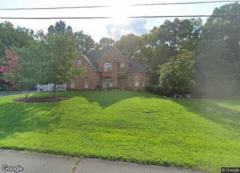 Hemlock, DANVILLE, VA 24540