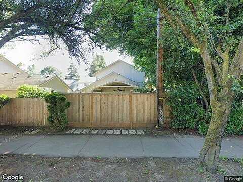 River, EUGENE, OR 97404