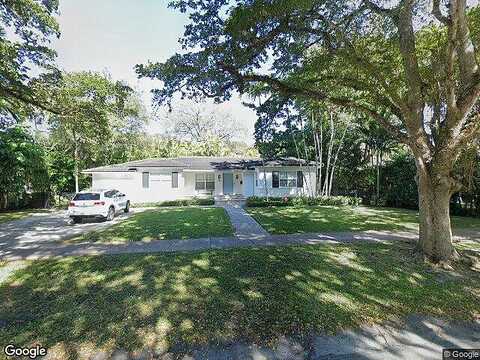 Santander, CORAL GABLES, FL 33134