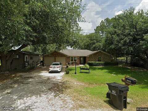 Carolyn, WINNIE, TX 77665