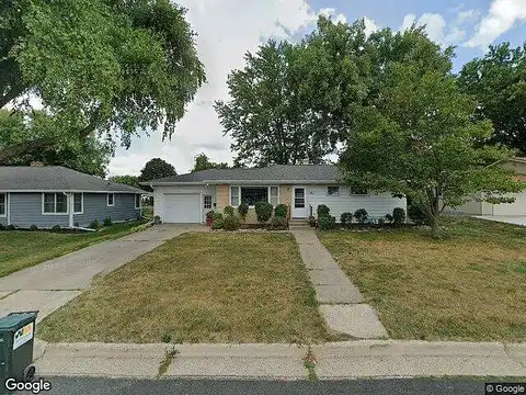 East, SAINT CHARLES, MN 55972