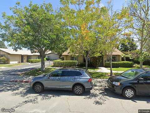 Bluffview, SPRING VALLEY, CA 91977