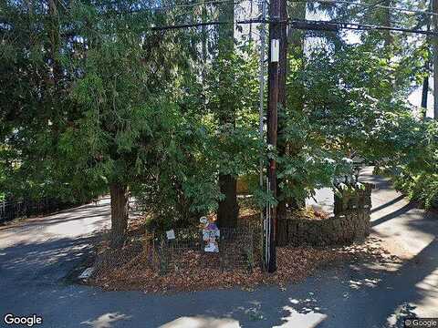 Southshore, LAKE OSWEGO, OR 97035