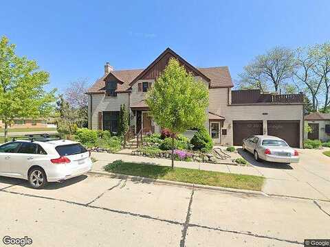 Moorland, RACINE, WI 53405