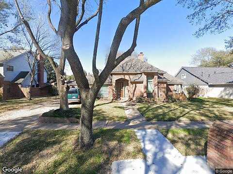 Capri, JERSEY VILLAGE, TX 77040
