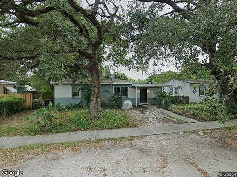 11Th, NORTH MIAMI, FL 33161
