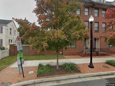 Edgewood, ARLINGTON, VA 22204