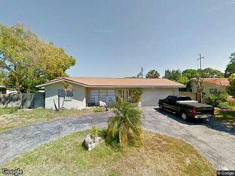 40Th, SAINT PETERSBURG, FL 33711