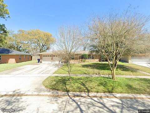 1St, TEXAS CITY, TX 77590