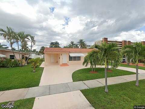 5Th, HALLANDALE BEACH, FL 33009