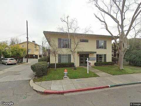 39Th, SACRAMENTO, CA 95816