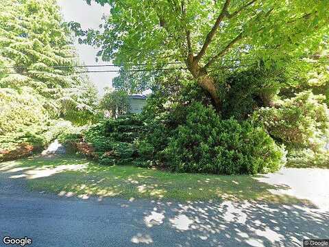 28Th, SEATTLE, WA 98117