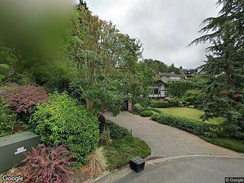 54Th, SEATTLE, WA 98116