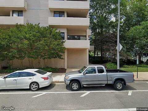 Henderson, ARLINGTON, VA 22203