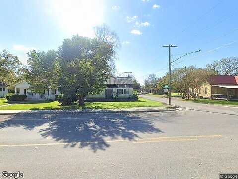 Broadway, CUERO, TX 77954