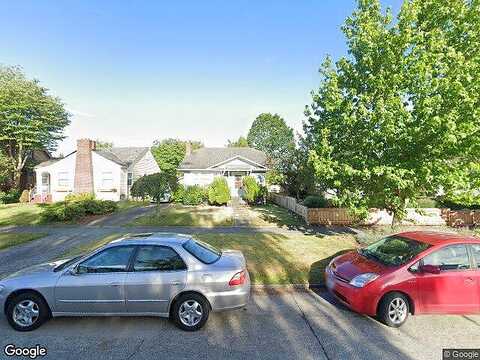 44Th, SEATTLE, WA 98116