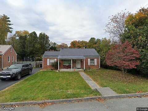Arnold, RADFORD, VA 24141