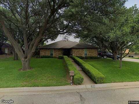 Daniels, CROWLEY, TX 76036