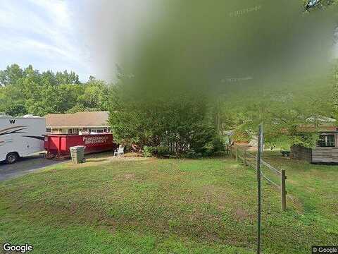 Sixth, FARMVILLE, VA 23901