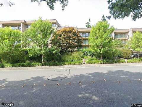100Th, BELLEVUE, WA 98004