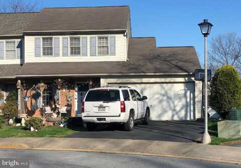 Clover Ct, Ephrata, PA 17522