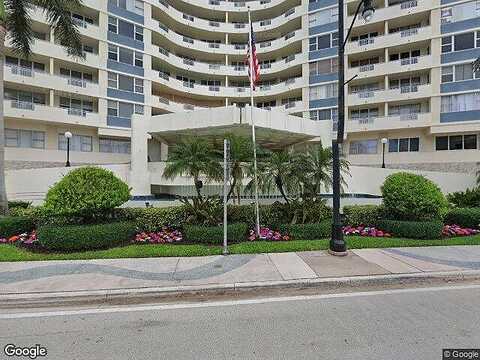 Ocean, HALLANDALE BEACH, FL 33009