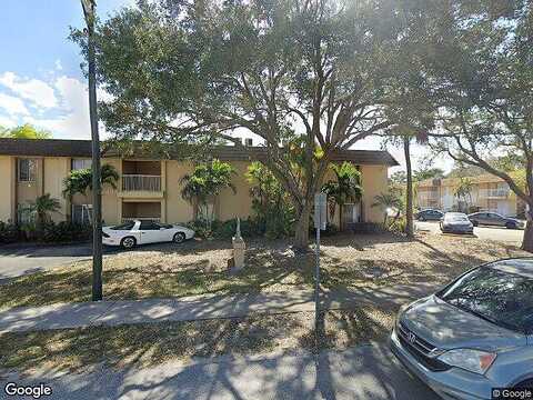 Maravilla, FORT MYERS, FL 33901