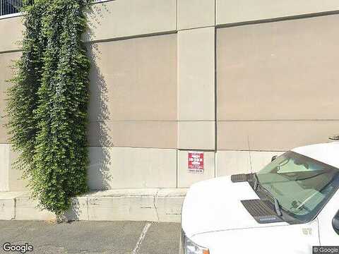 107Th, BELLEVUE, WA 98004