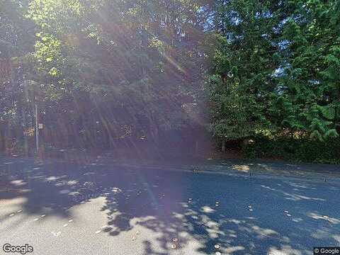 40Th, BELLEVUE, WA 98007