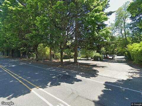 130Th, KIRKLAND, WA 98034