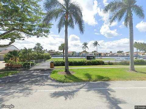 Ocean, HIGHLAND BEACH, FL 33487