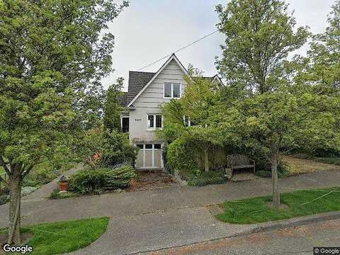 35Th, SEATTLE, WA 98117