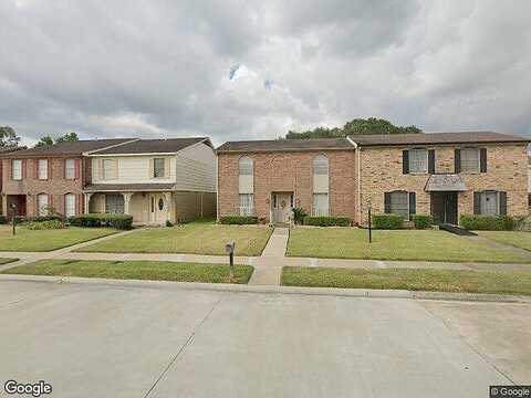 Townhouse, BEAUMONT, TX 77707