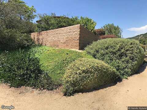 Lake Shore, FALLBROOK, CA 92028