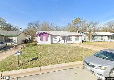 Lorna, BURLESON, TX 76028