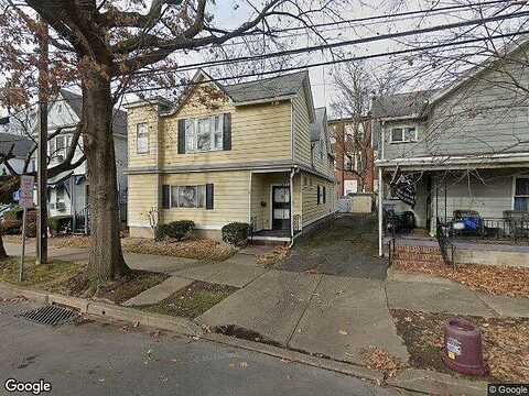 Chestnut, KINGSTON, PA 18704