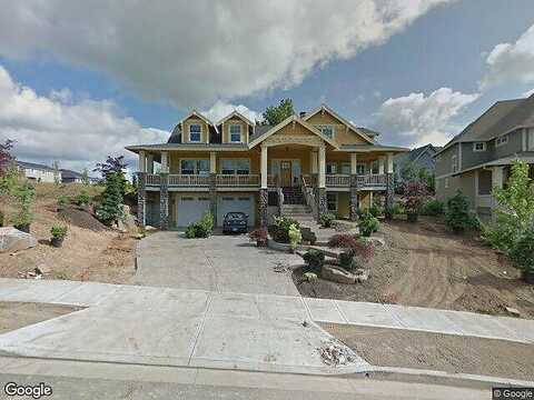 Taryn, HAPPY VALLEY, OR 97086