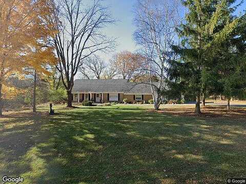 Fieldhack, PEWAUKEE, WI 53072