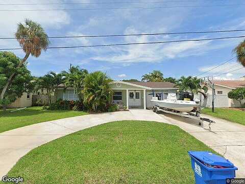13Th, SAINT PETERSBURG, FL 33703