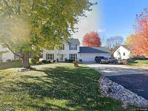 Hawks Nest, SUAMICO, WI 54313
